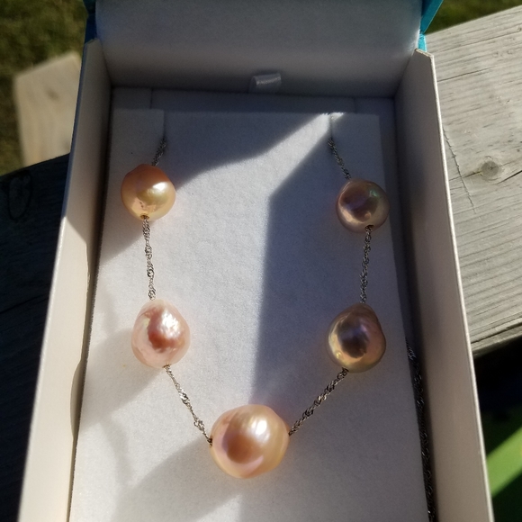Maui divers pearl necklace - Picture 3 of 12